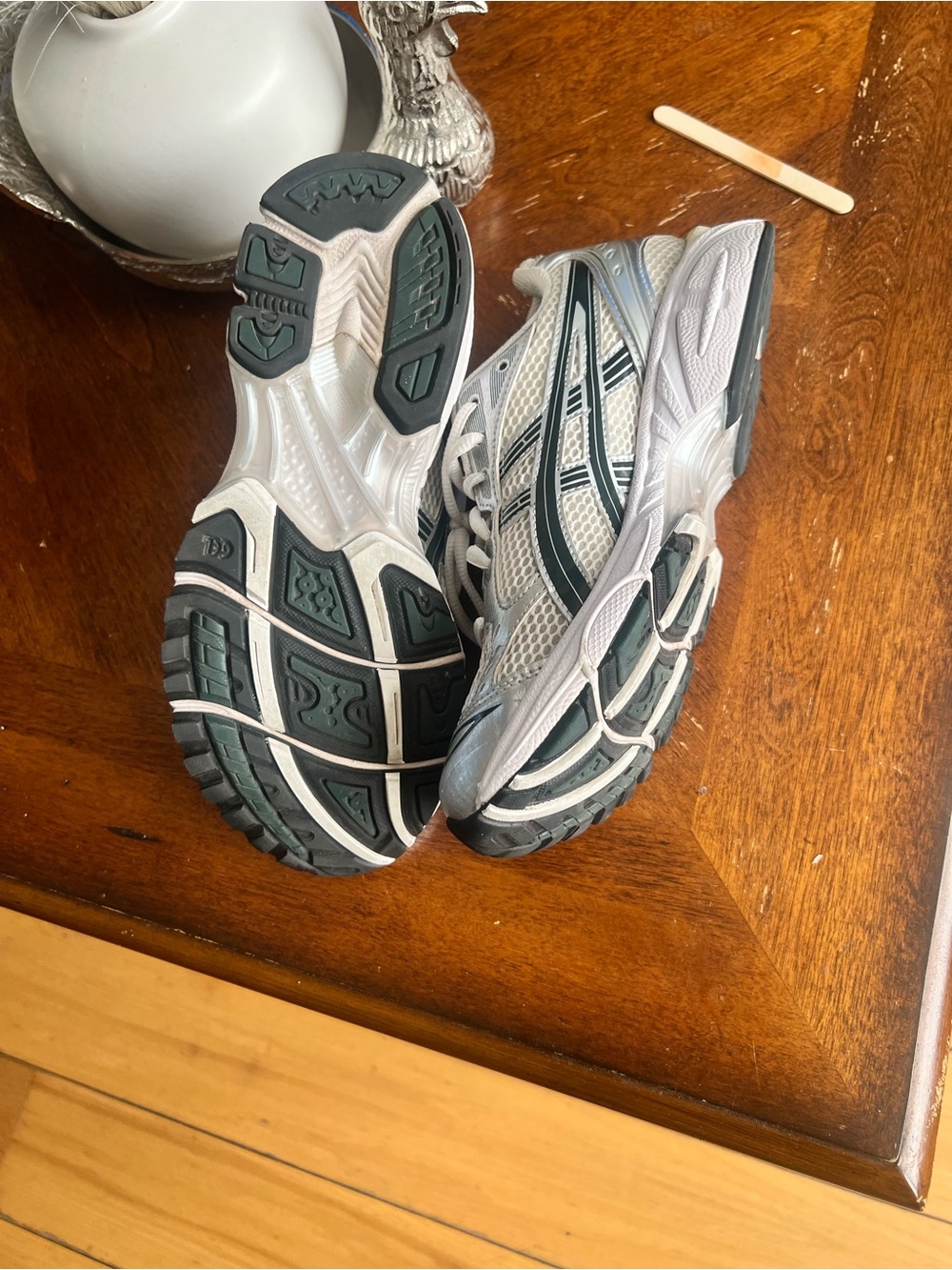 Asics Gel Kayano 14 Silver White Running Shoes Y2K - Picture 4 of 10